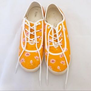TOMS Orange persimmon sneakers 9.5